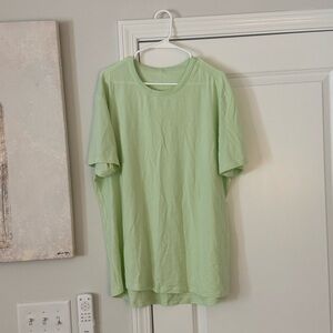 Lululemon Men’s Light Green Short Sleeve Tee